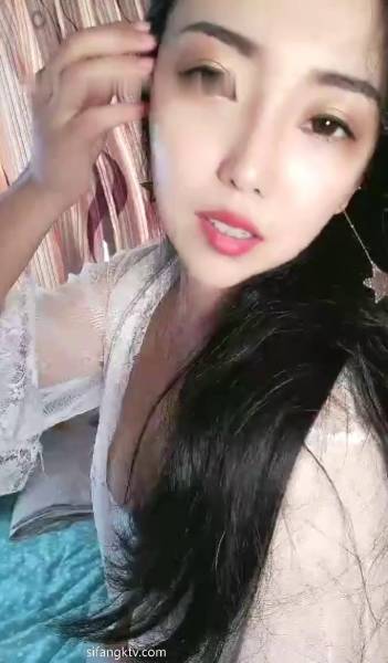 高级女郎 桃儿密 ，妩媚欲女一字马[1V 1.1G][百度盘]