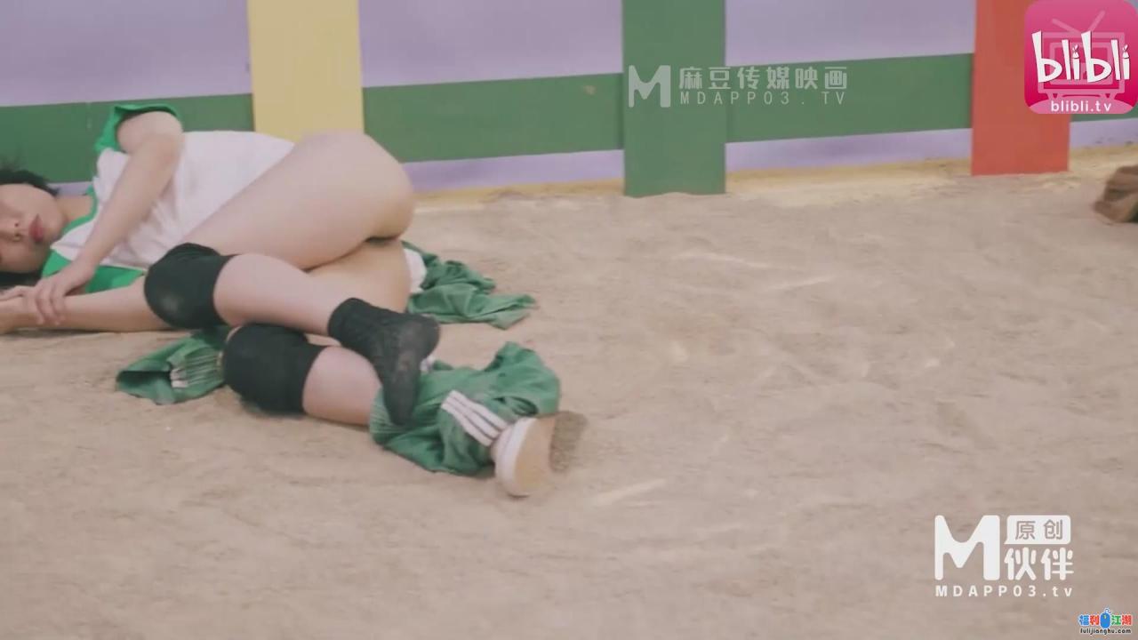 鲍鱼游戏之123木头人1V 541MB果冻传媒91CM013极品轻熟女-李萍