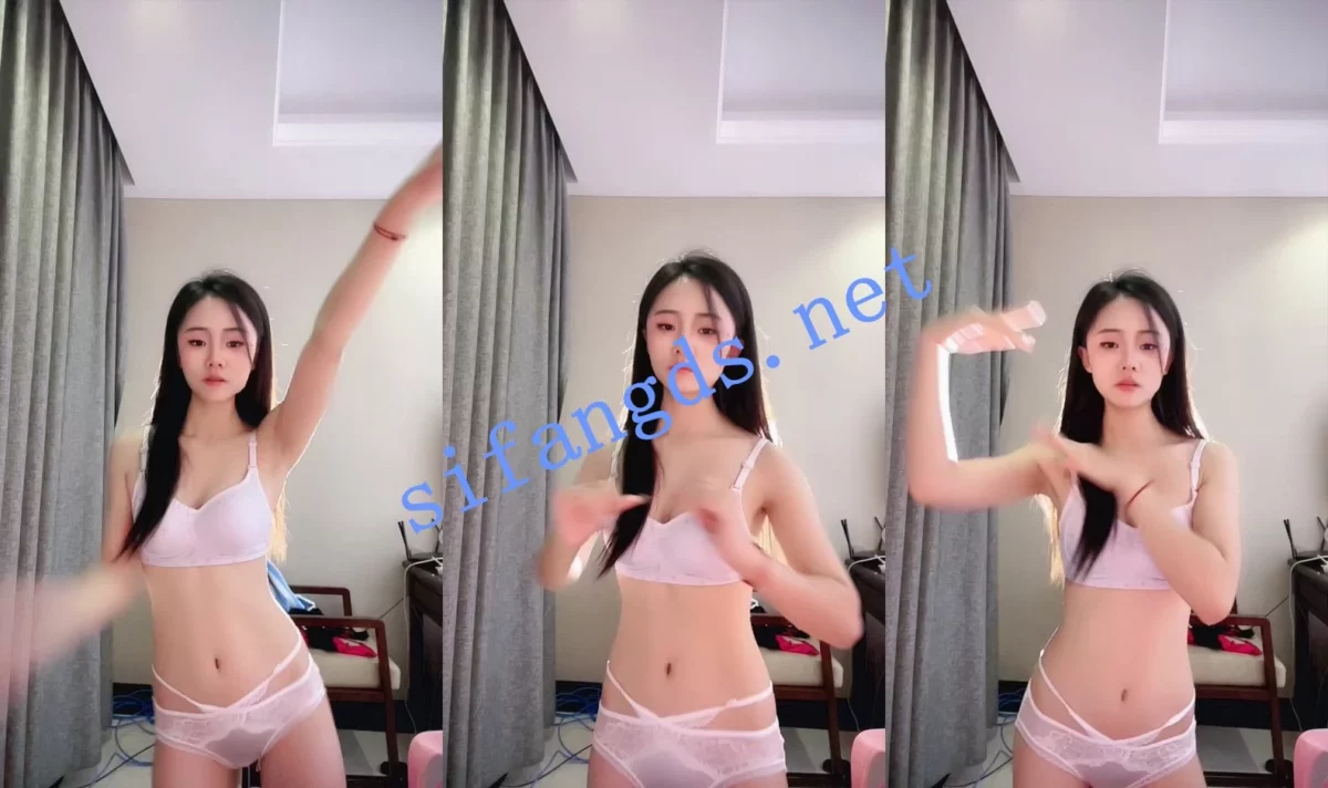 ⚡【橙橙呀】极品嫩妹来了！全裸热舞~疯狂勾引~让人流口水